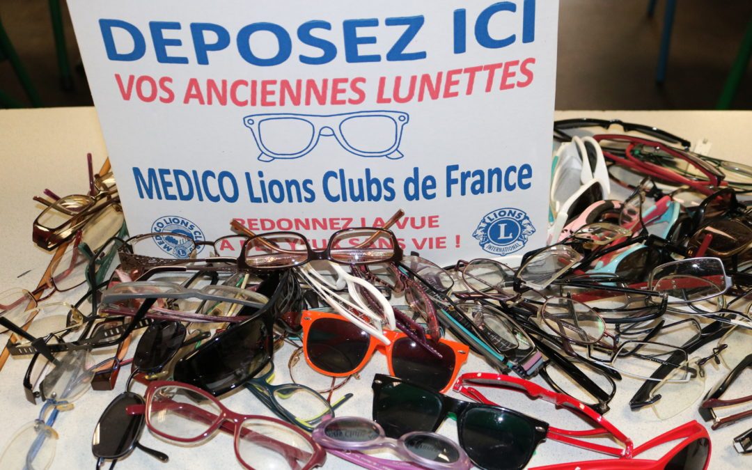 Collecte de paires de lunettes